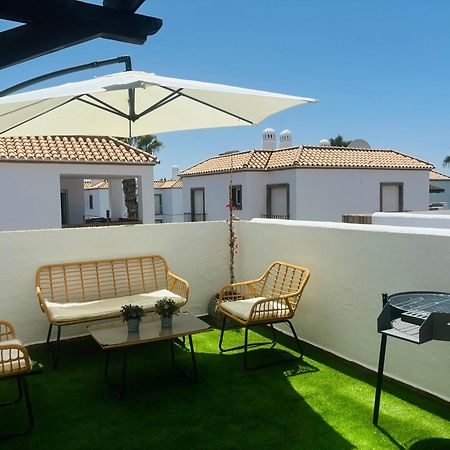 Casa Pandora Apartamento Duplex Atico, Primera Linea De Playa Torrox Exterior photo